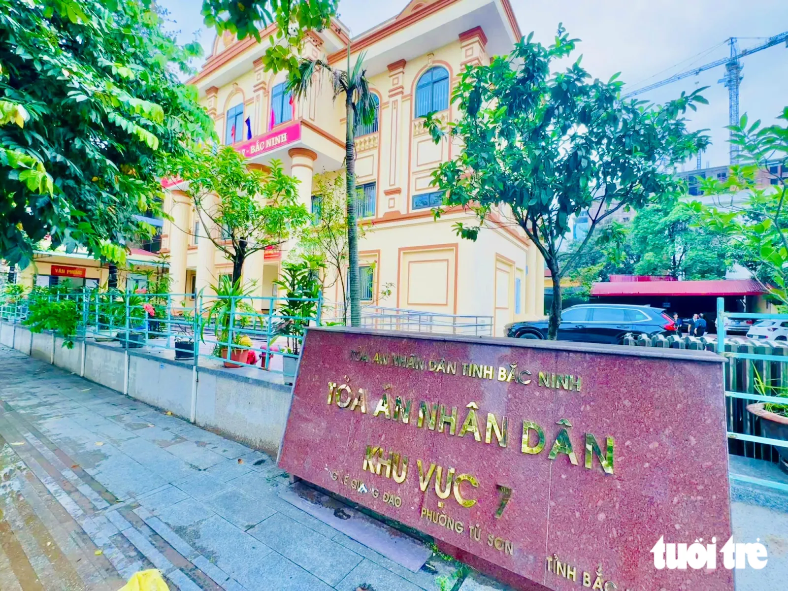 Vụ cha 86 tuổi kiện con trai đòi lại đất: Hội thẩm nhân dân nói 'cái mất lớn nhất là tình cảm cha con, ông cháu' - Ảnh 1.
