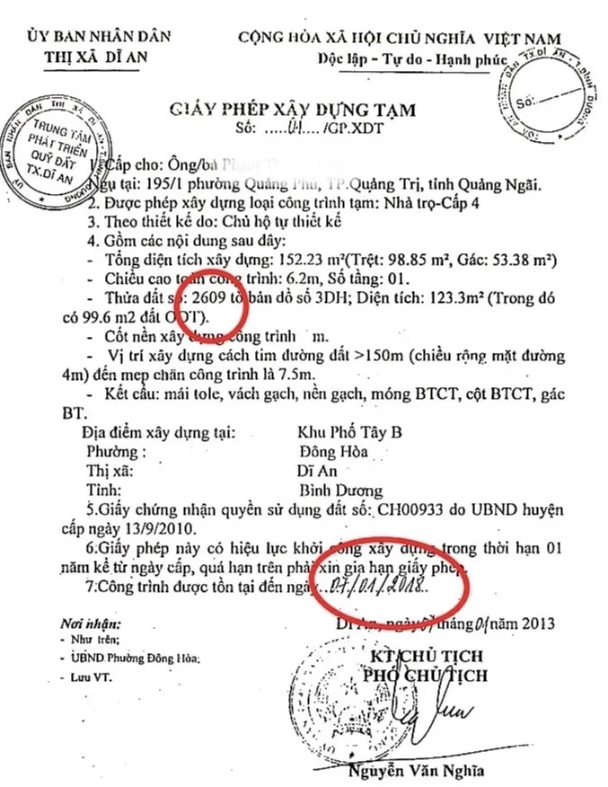 Giấy phép xây dựng căn nhà tạm được cấp trên thửa đất 2609. Ảnh chụp tư liệu