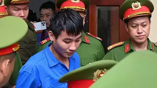 Người chồng sống sót trong vụ thảm sát Đồng Nai xuất viện
