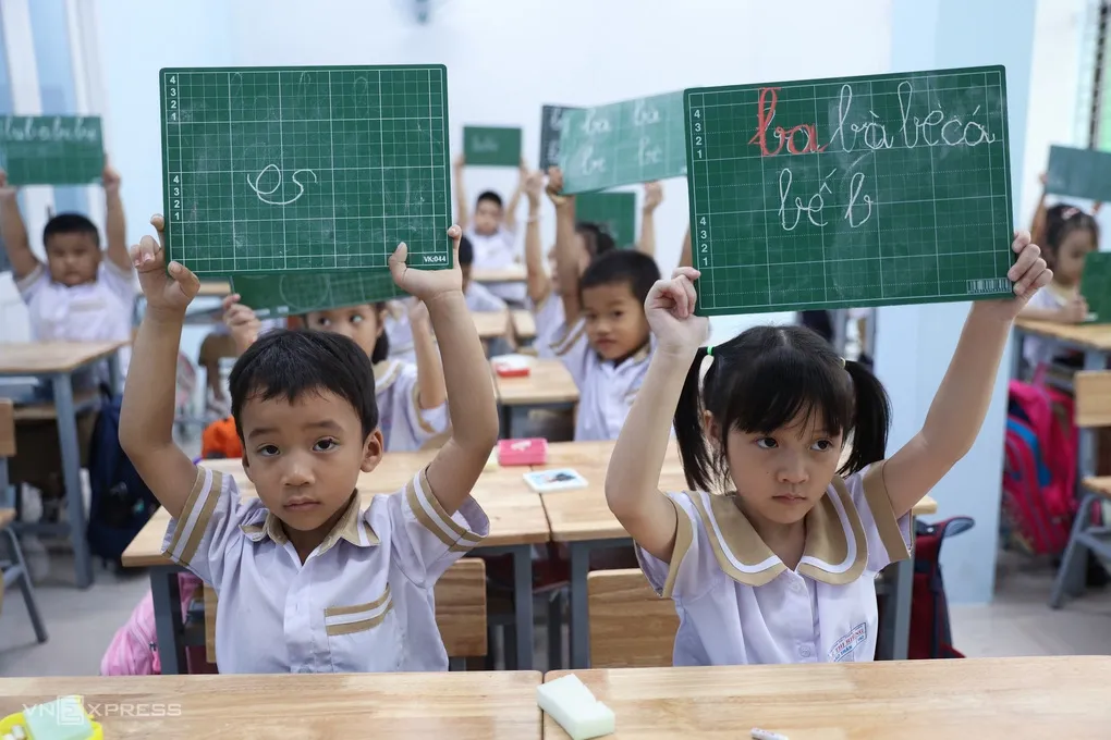 Học sinh lớp 1 trường Tiểu học, THCS và THPT Lê Thị Riêng, phường Thới An, TP HCM, tháng 9/2026. Ảnh: Quỳnh Trần