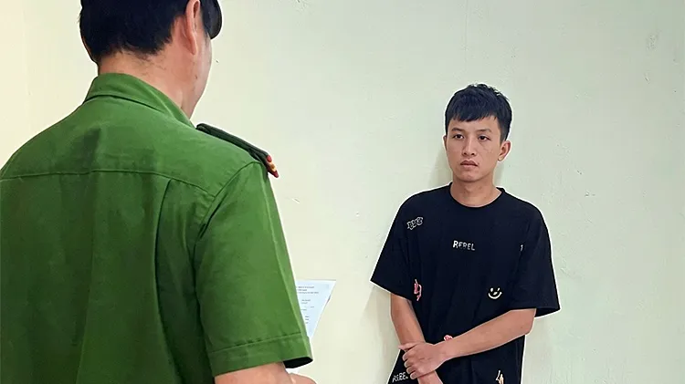 Tài xế bị bắt sau cú 'vượt ẩu' khiến 2 người tử vong