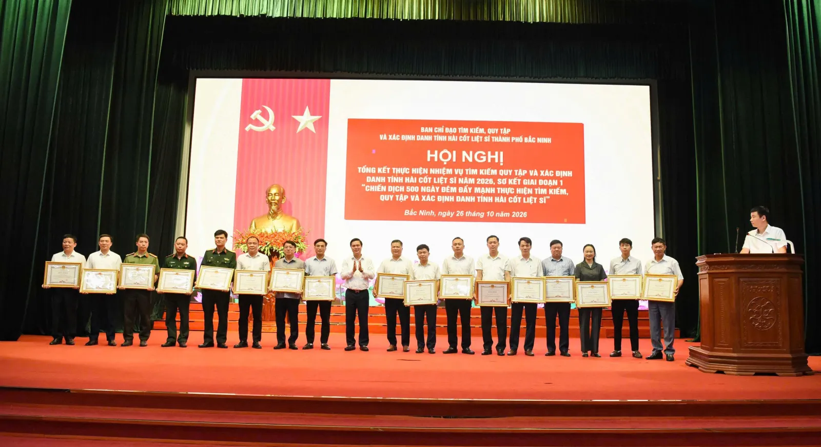 Bắc Ninh hoàn thành lấy mẫu tại hơn 2.700 phần mộ liệt sĩ, sớm hơn kế hoạch 6,5 tháng - Ảnh 2.