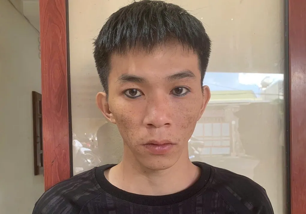 Phạm Hoàng Thái tại cơ quan điều tra. Ảnh: Văn Ngọc
