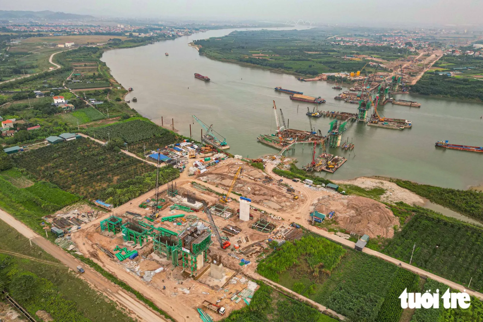 Tính toán tuyến đường sắt Hà Nội đến sân bay Gia Bình, tránh cảnh khách phải chuyển tàu nhiều lần - Ảnh 2.