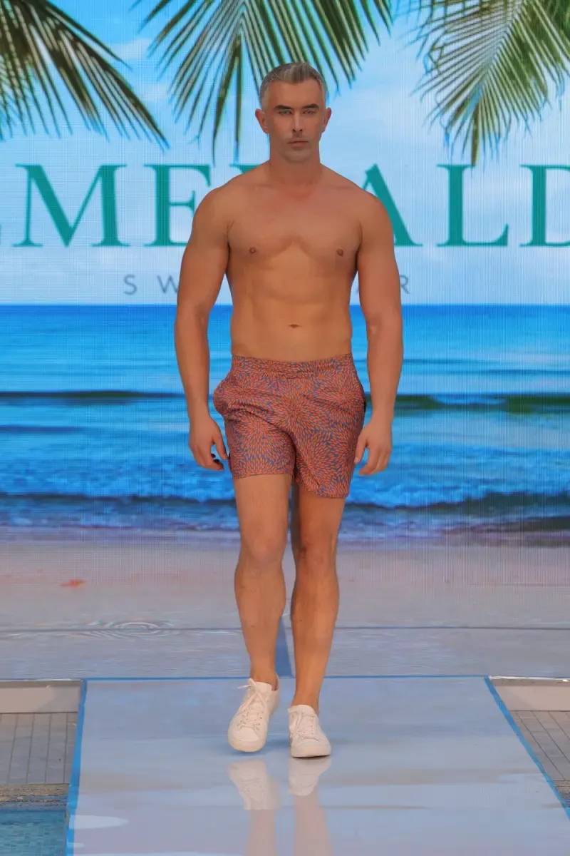 Greggory Starr trình diễn trong show Emerald Swimwear tại New York Swim Week vào tháng 7/2024. Ảnh: WireImage