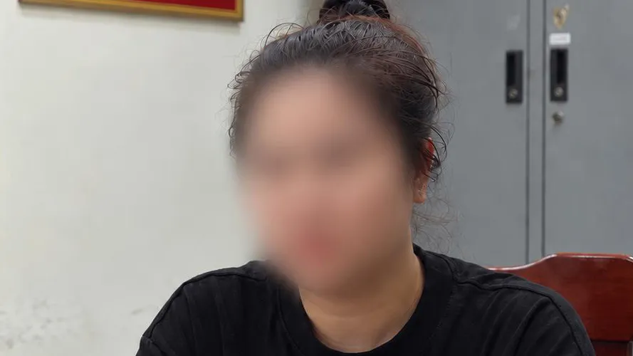 Dựng chuyện cha bệnh nặng, lừa người yêu chuyển hơn 900 triệu đồng