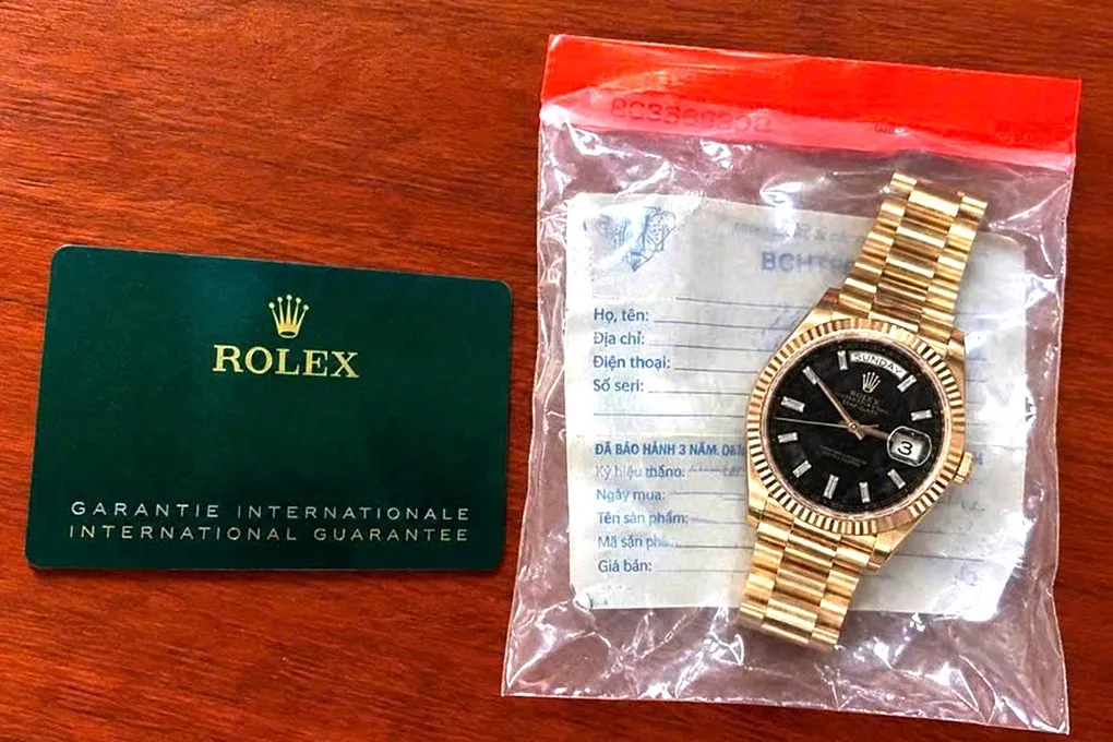 Đồng hồ Rolex trị giá 1,7 tỷ đồng bị Nguyễn Văn Thành Công trộm. Ảnh: Ngọc Oanh