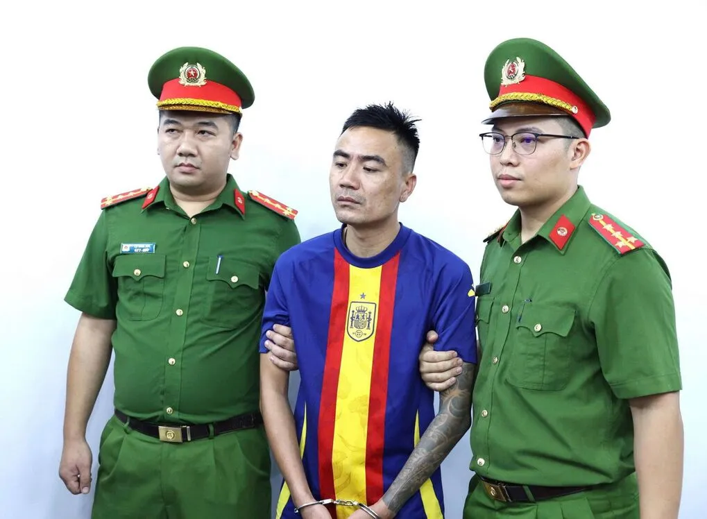 Thắng Ật bị bắt giam. Ảnh: Công an cung cấp