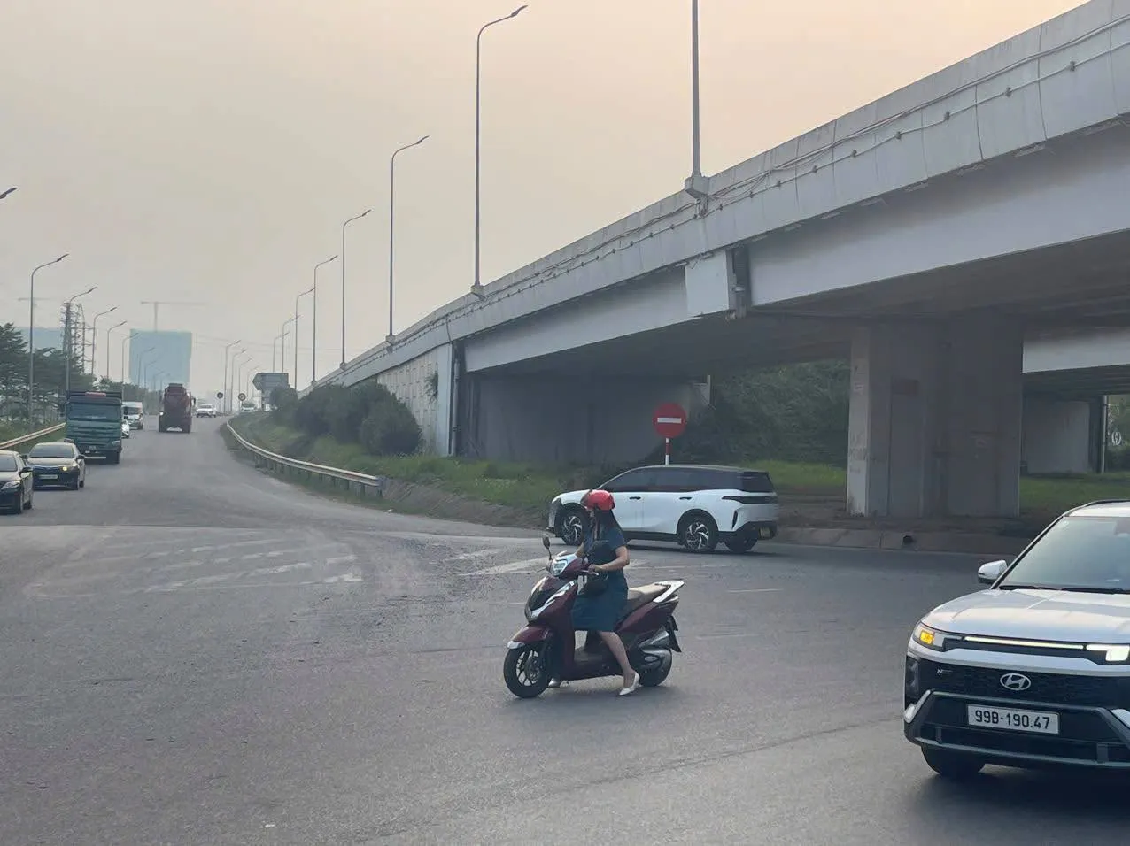 Bắc Giang: Điều chỉnh tổ chức giao thông tại vòng xuyến gầm cầu vượt Kế từ ngày 14/10